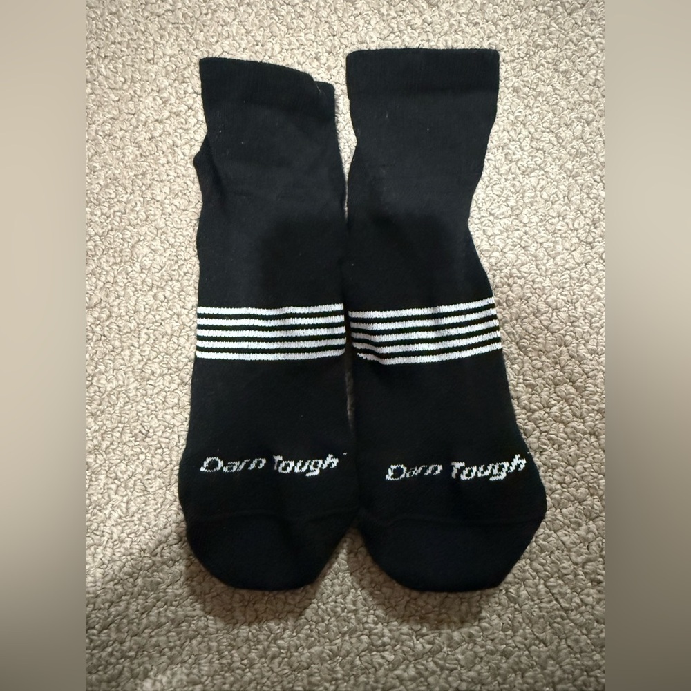 Darn Tough Men’s Element with Cushion Running Sock